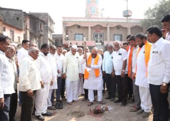 गावांचा विकास हीच खरी सेवा – ना.गुलाबराव पाटील