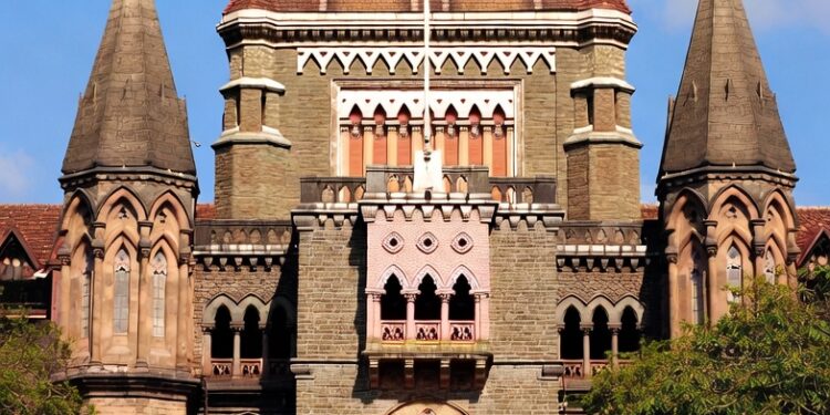 मोफा कायदा रद्द करण्यासाठीची प्रलंबित याचिका फेटाळली