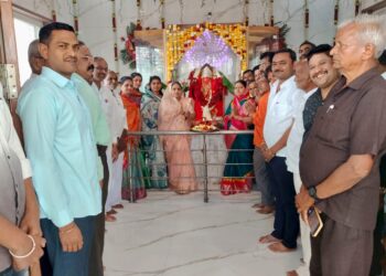 धरणगाव येथील मरीमाता मंदिराच्या जिर्णोद्धार निमित्ताने महाआरतीसह भंडारा