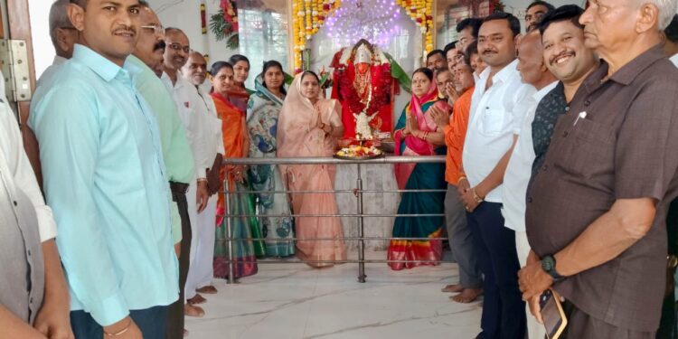 धरणगाव येथील मरीमाता मंदिराच्या जिर्णोद्धार निमित्ताने महाआरतीसह भंडारा