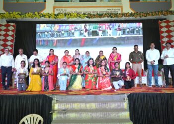 धरणगावच्या गुरुकुल इंग्लिश मीडियम स्कूलचे स्नेहसंमेलन उत्साहात