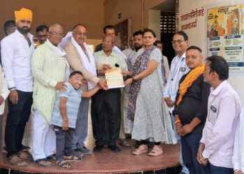 धरणगाव तहसीलदारांना ‘गो सन्मान’ अभियानाचे निवेदन