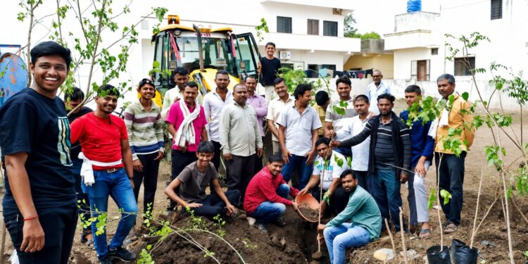 महात्मा फुले यांच्या द्विशताब्दी वर्षानिमित्त ‘समर्पण संस्थे’चा स्तुत्य उपक्रम